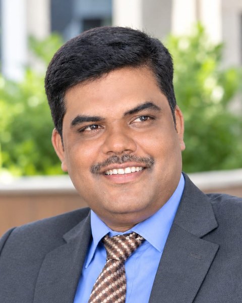 Portrait of Uday Pandhe